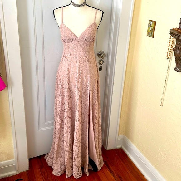 BHLDN Dresses & Skirts - Anthropologie NWT Fame and Partners Charlotte Lace Maxi Gown Size 6 Blush‎